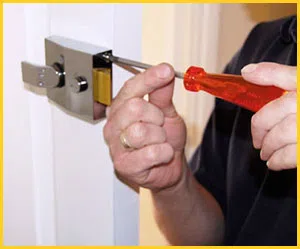 Exclusive Locksmith Service Skokie, IL 847-713-5691 - 10-lock-smiths