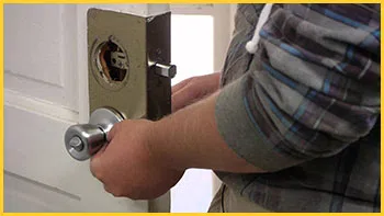 Exclusive Locksmith Service Skokie, IL 847-713-5691 - 13-lock-replace