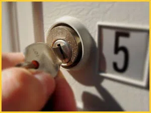 Exclusive Locksmith Service Skokie, IL 847-713-5691 - 9-mailbox-locks